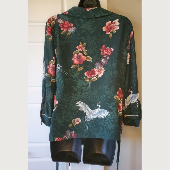 Green Botanical Print Wrap Top - Picture 2 of 3